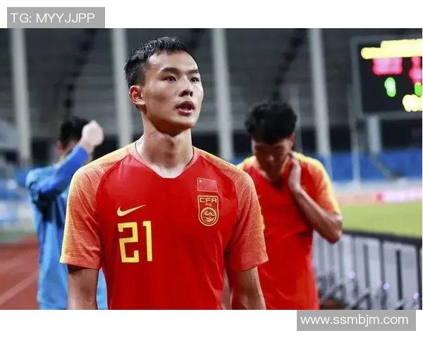 伊布41岁替补破门刷新欧冠最老进球纪录引发热议