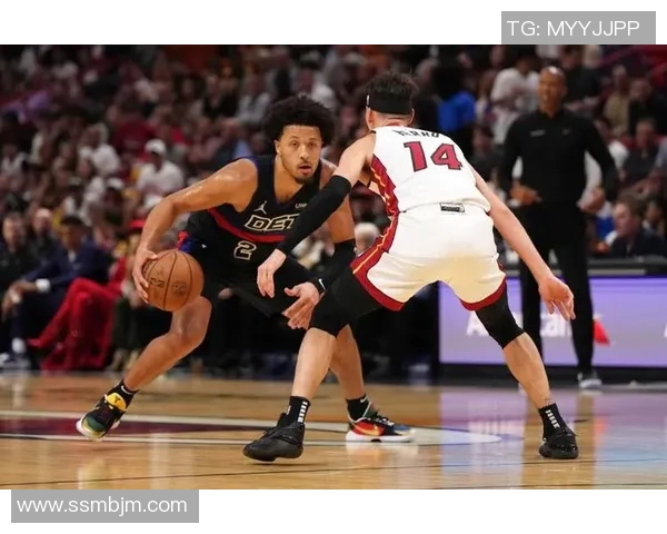 2020年NBA活塞与热火精彩对决录像回放全程回顾与分析