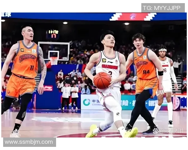 2016年CBA季后赛广东队与广厦队的精彩对决回顾与分析