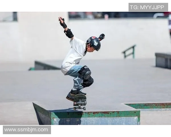 北京极限运动队在世界滑板锦标赛中的默契配合与精彩表现分析MBA